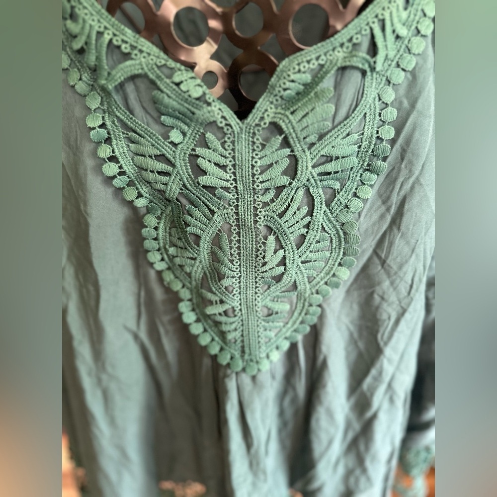 Soteer Cover Up/top - Picture 5 of 5